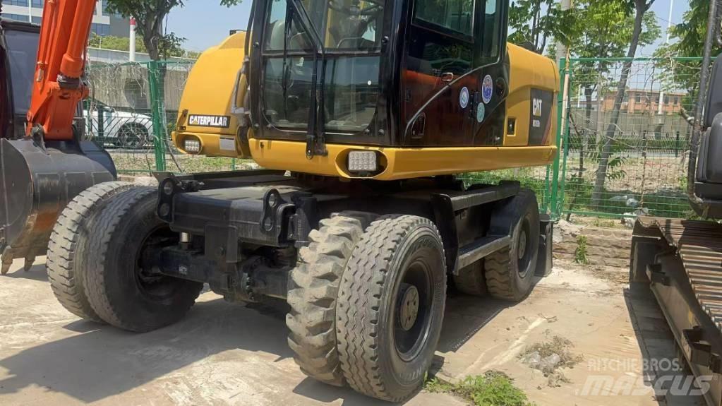 CAT 315 D 轮式挖掘机