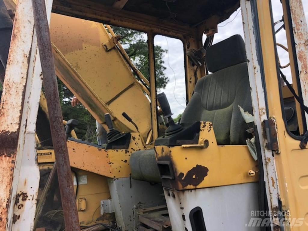 Komatsu PC 200 LC-3 履带挖掘机