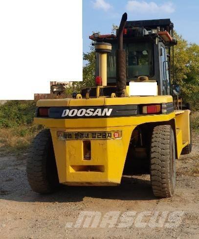 Doosan D 150 S 柴油叉车