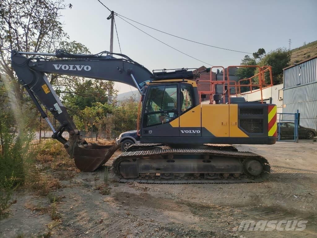 Volvo EC 220 E 履带挖掘机