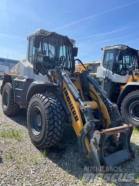 Liebherr L 526 轮式装载机