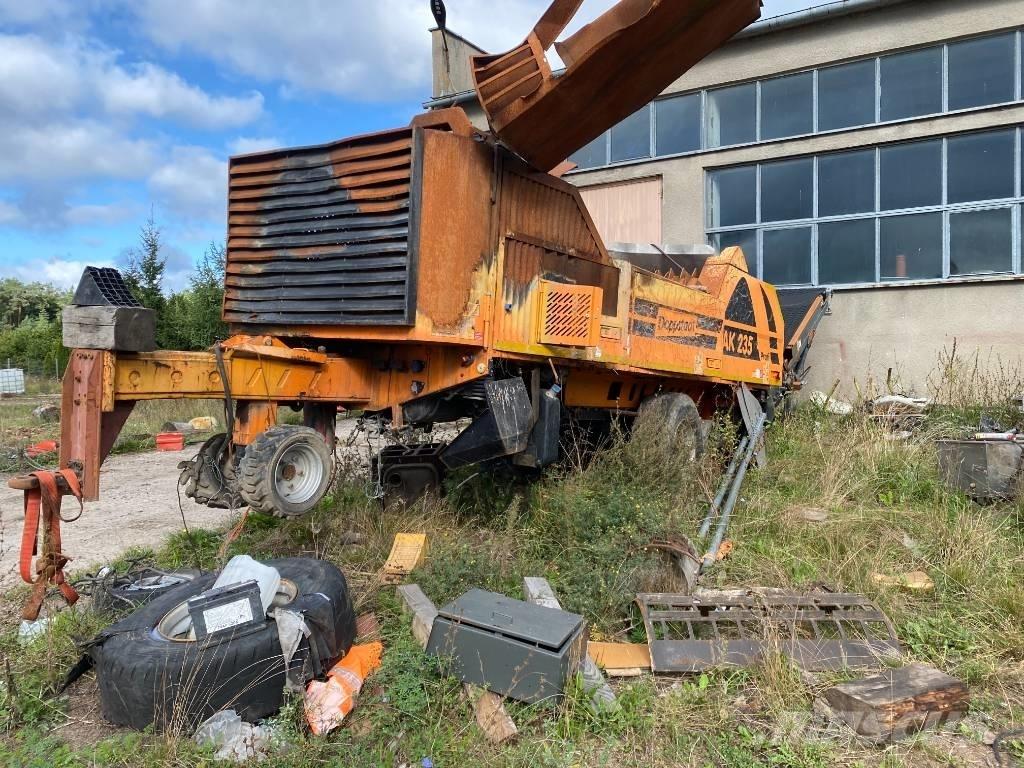Doppstadt AK 230 废料粉碎机