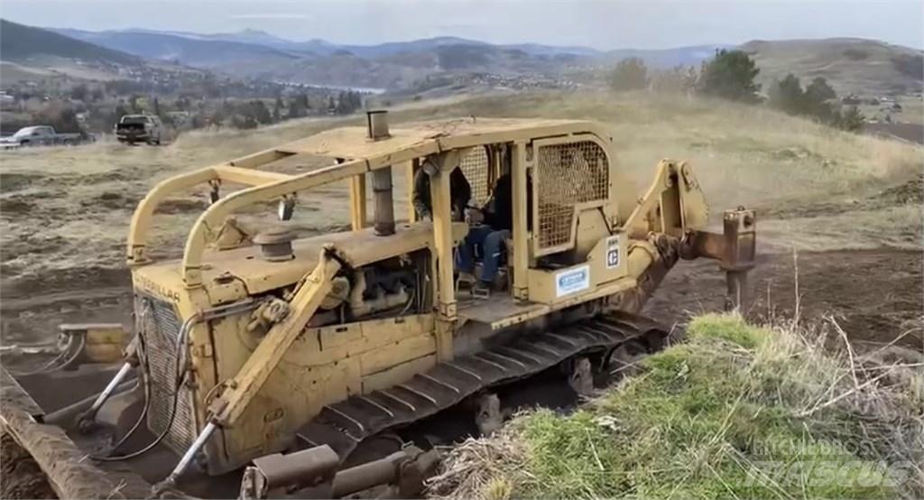 CAT D8H 履带式推土机