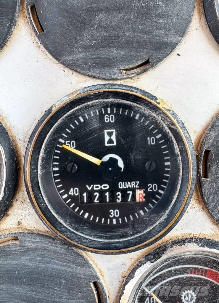 Hamm 4011 双轮压路机