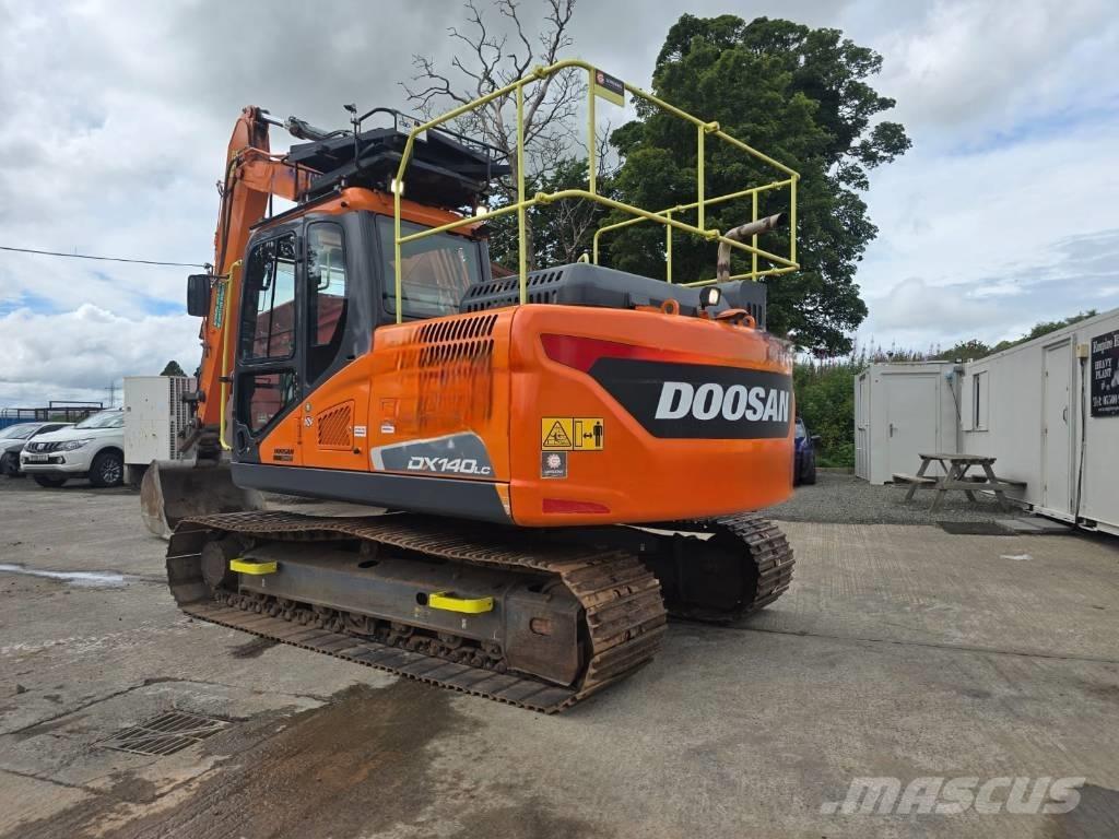 Doosan DX 140 LC 履带挖掘机