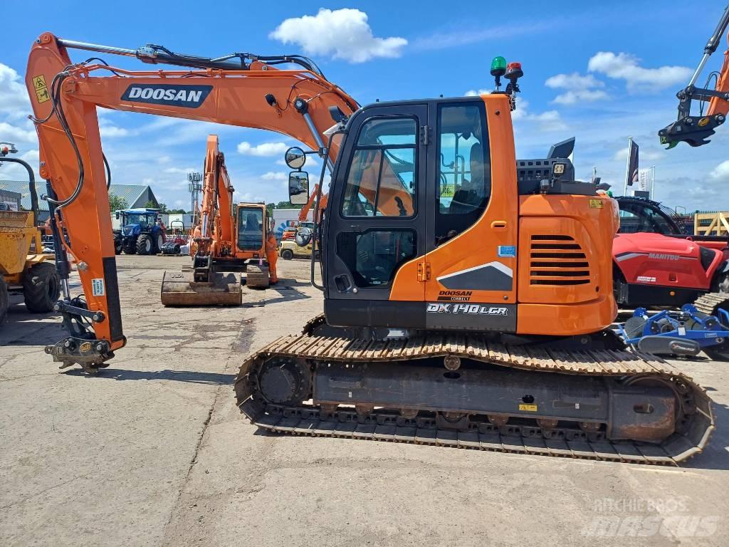 Doosan DX140LC-7K 履带挖掘机