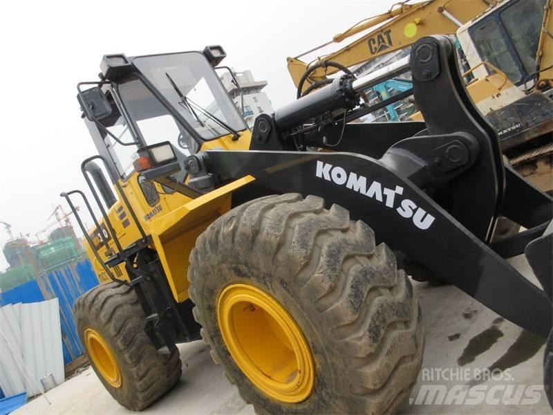 Komatsu WA 380 轮式装载机