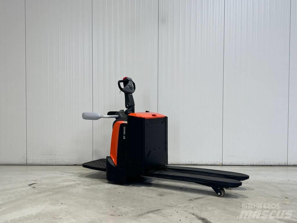 BT LPE200 B 电动搬运车