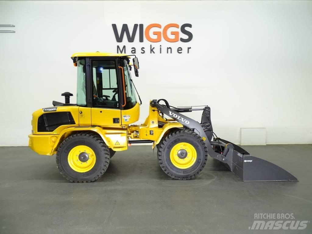 Volvo L30 HS 轮式装载机