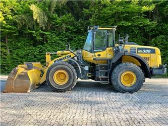 Komatsu WA 380-8 轮式装载机