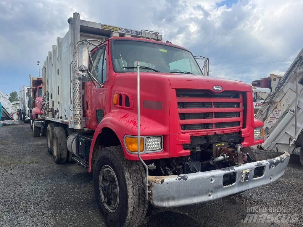 Sterling L7500 垃圾车