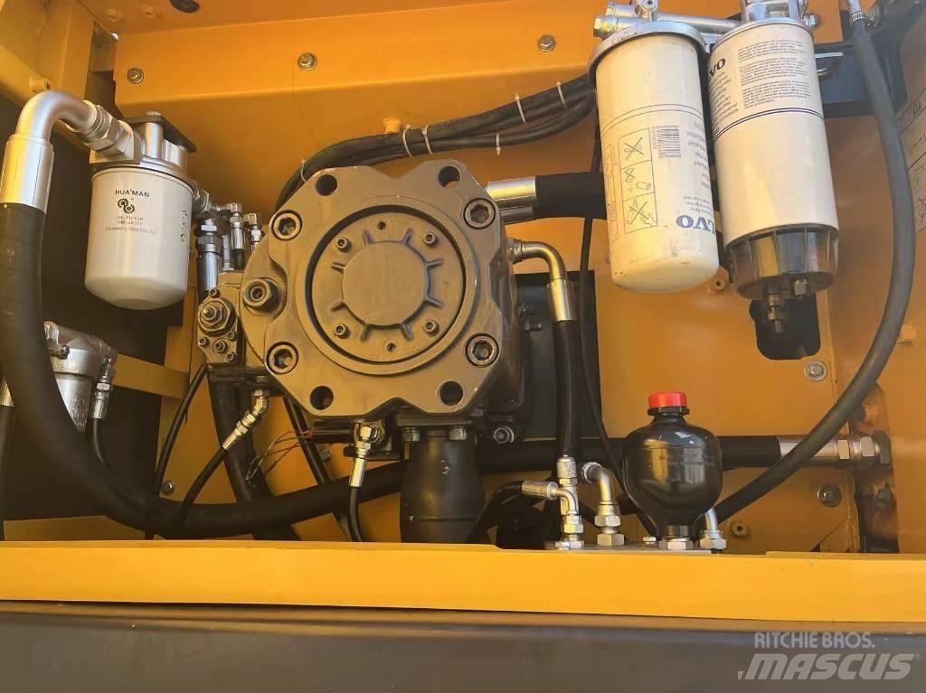 Volvo EC360DL 履带挖掘机