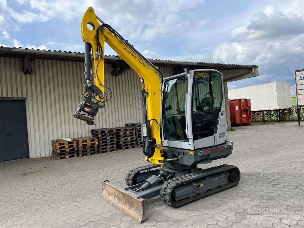 Neuson ET35 小型挖掘机