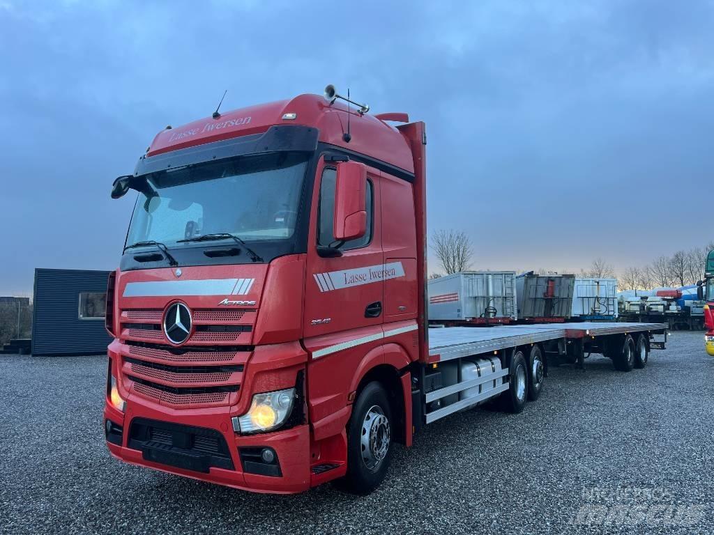 Mercedes-Benz Actros 平板栏板货车
