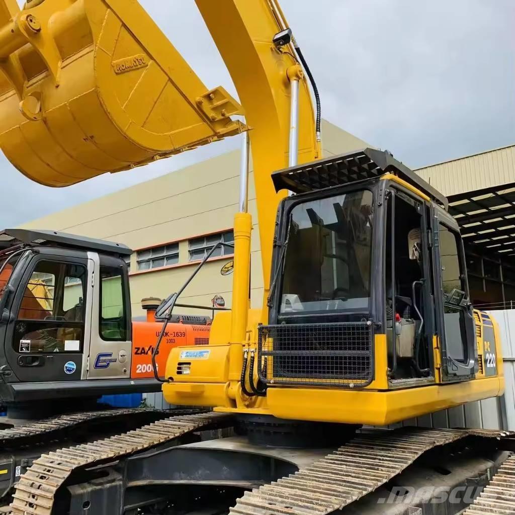 Komatsu PC 200 履带挖掘机