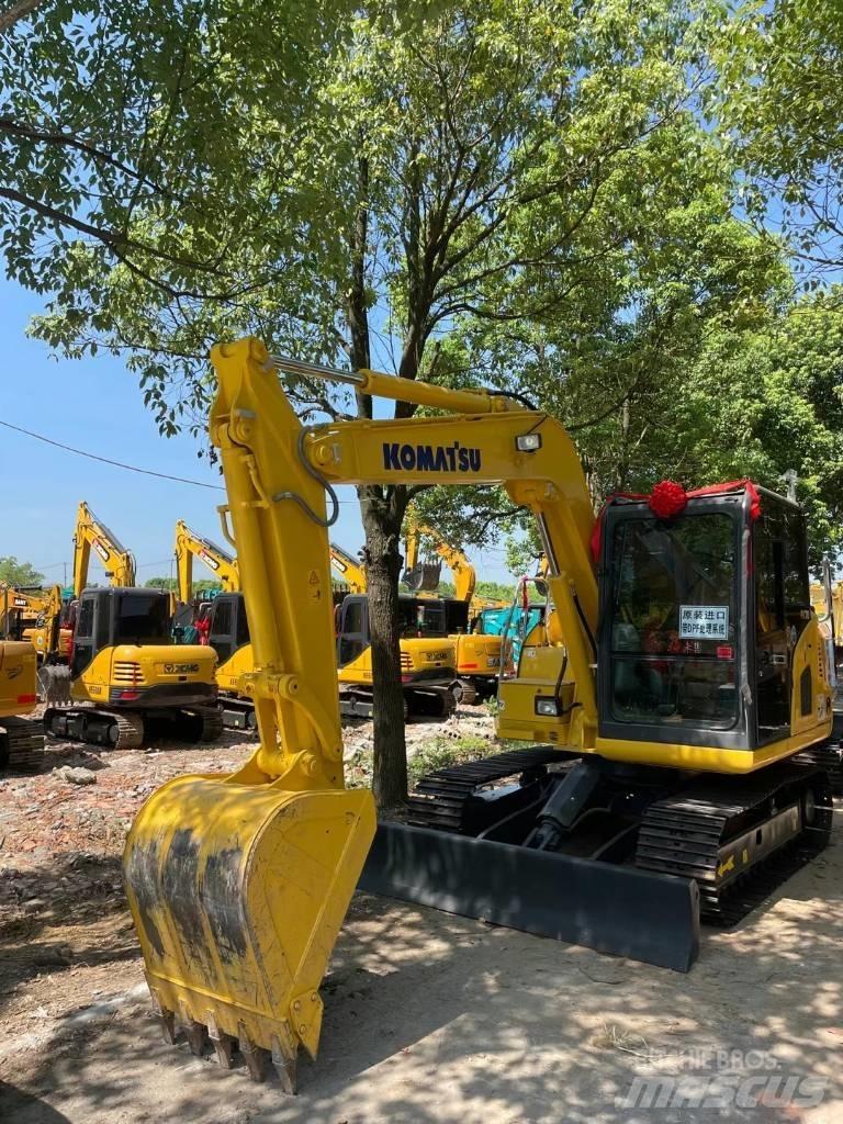 Komatsu PC70-8 履带挖掘机