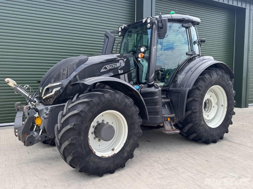 Valtra T 235 Direct 拖拉机/农用车