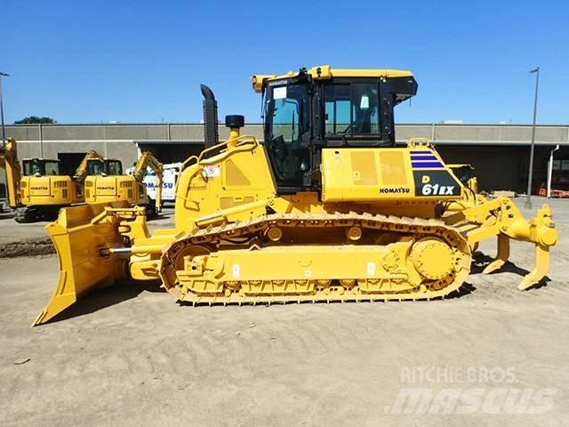 Komatsu D61EX-24 履带式推土机
