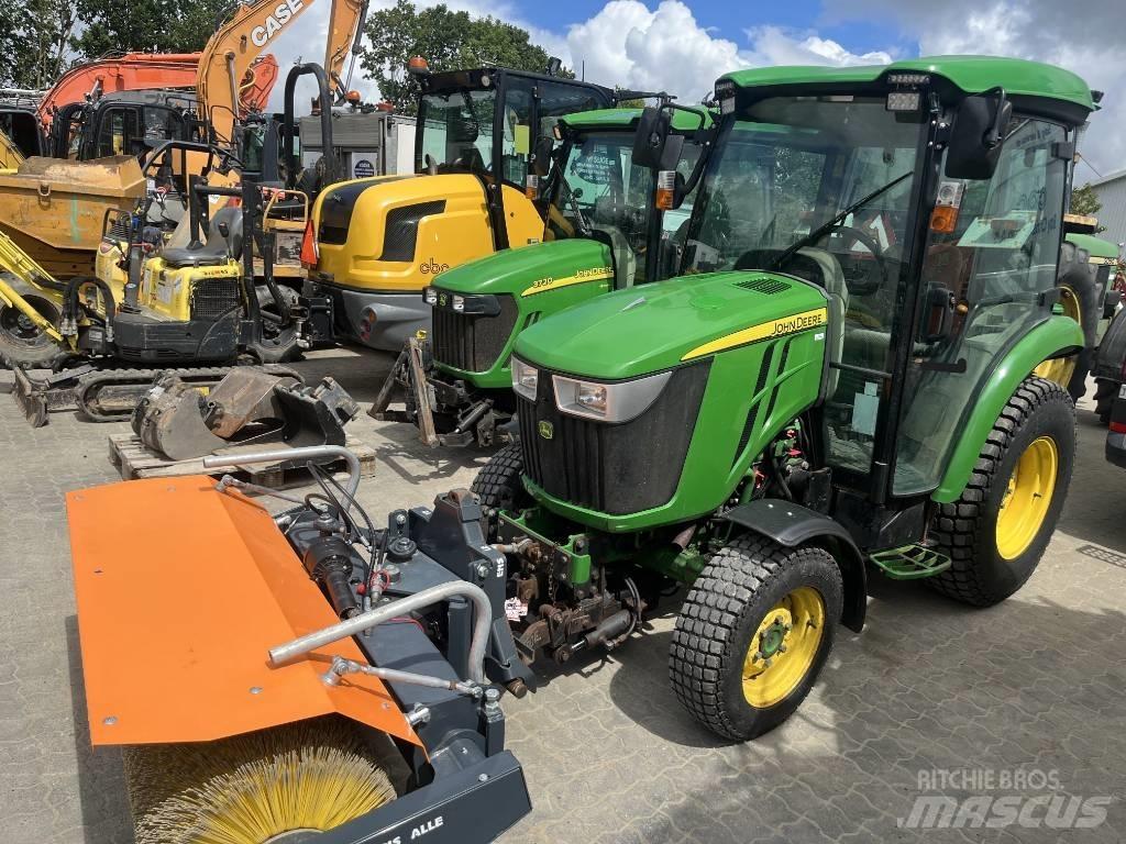 John Deere 3045 R 小型拖拉机