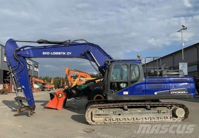 Doosan DX300 LC-5 履带挖掘机