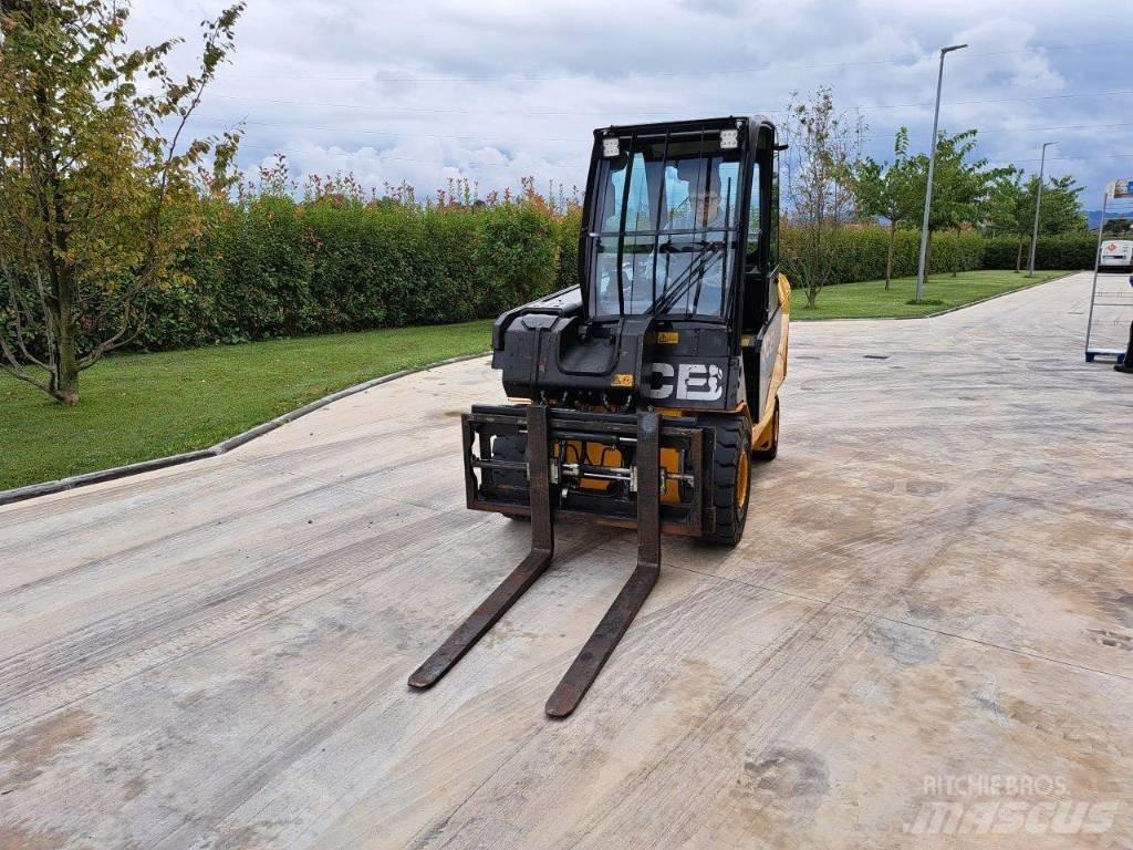 JCB TLT 30-19E 前移式叉车