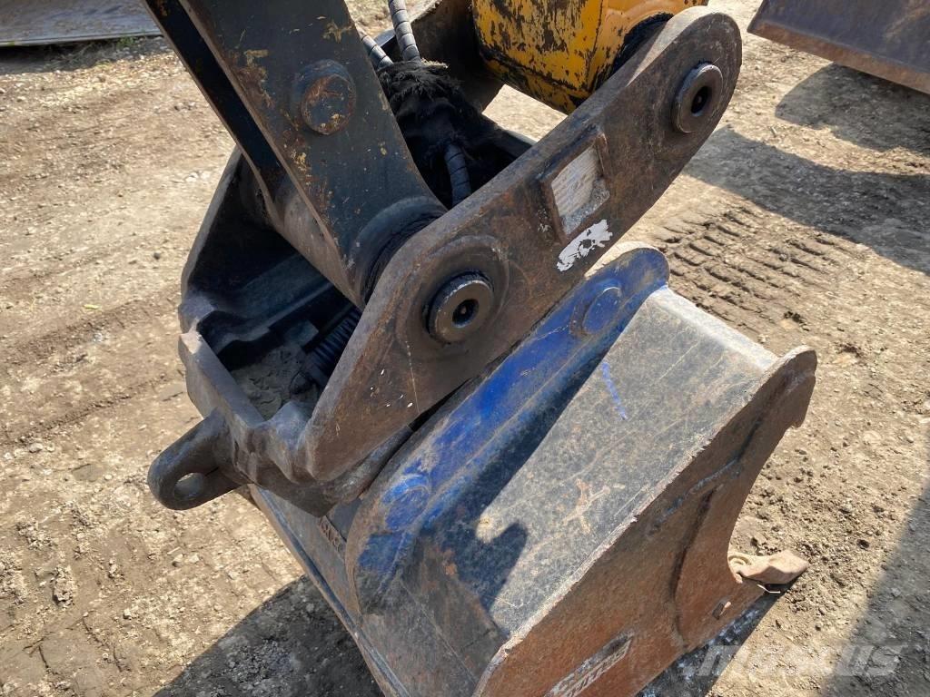 Hyundai R 80 CR-9A 中型挖掘机