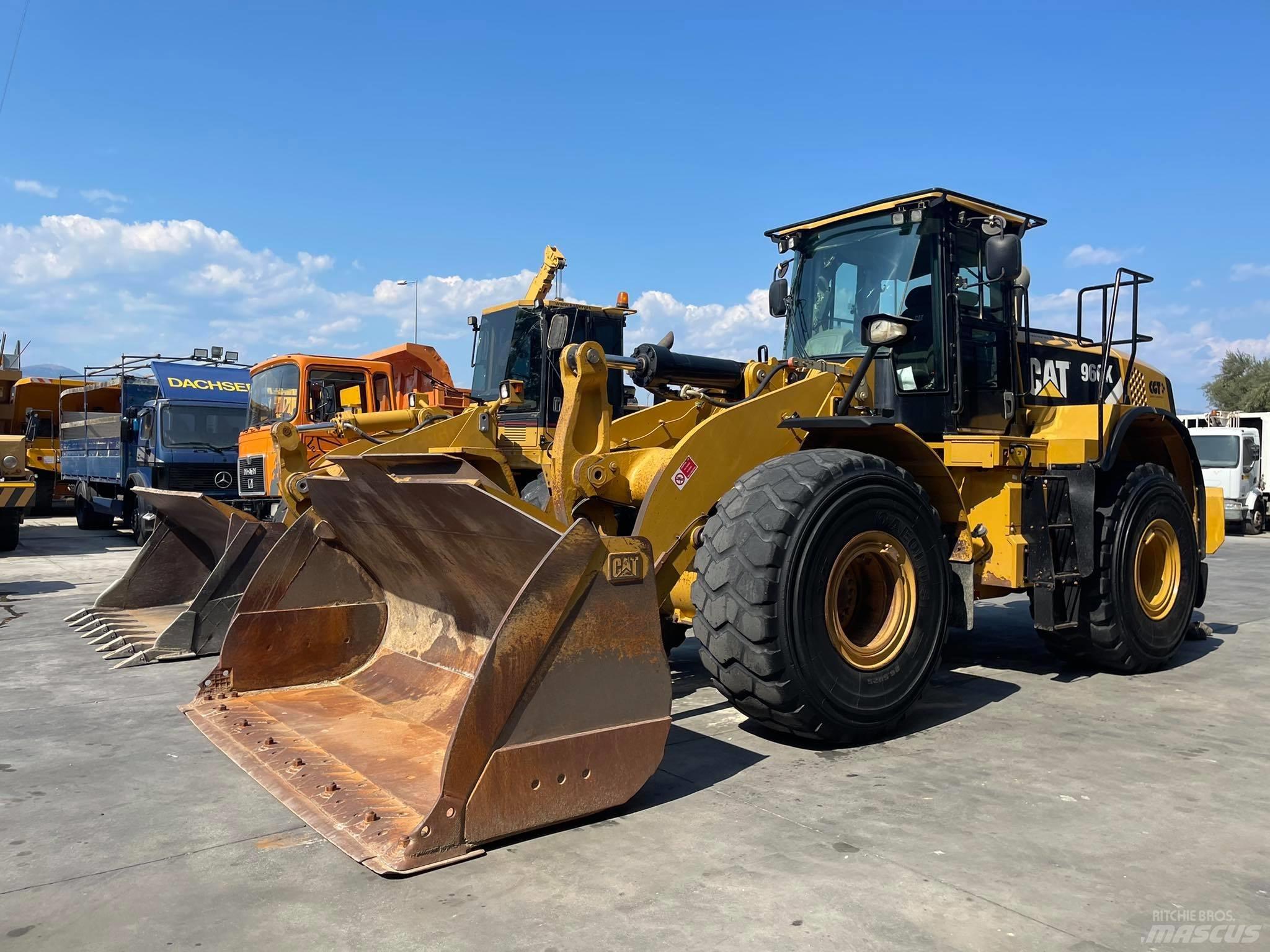 CAT 966K 轮式装载机