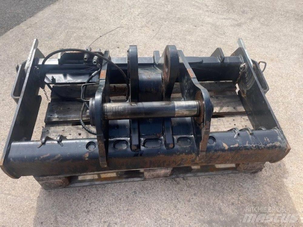 JCB Q Hitch 快速连接器