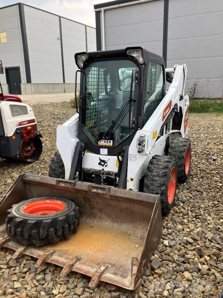 Bobcat S 530 滑移装载机