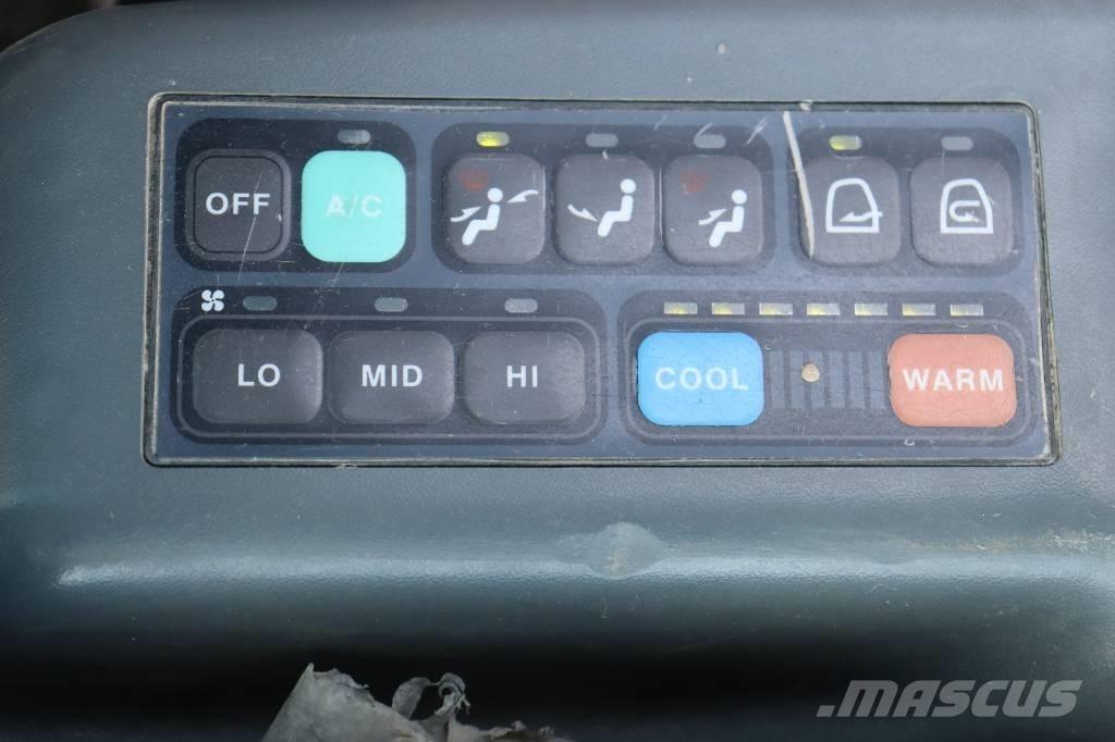 Bobcat E 85 中型挖掘机