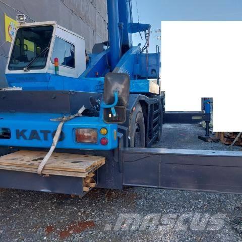 Kato SS500S 越野轮胎起重机︳越野吊︳越野起重机︳移动式起重机