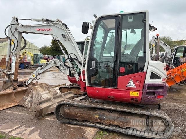 Takeuchi TB 260 小型挖掘机