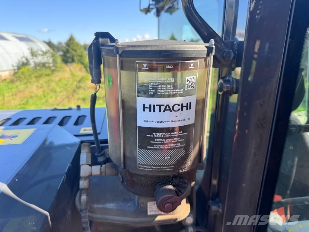 Hitachi ZX150W-7 轮式挖掘机