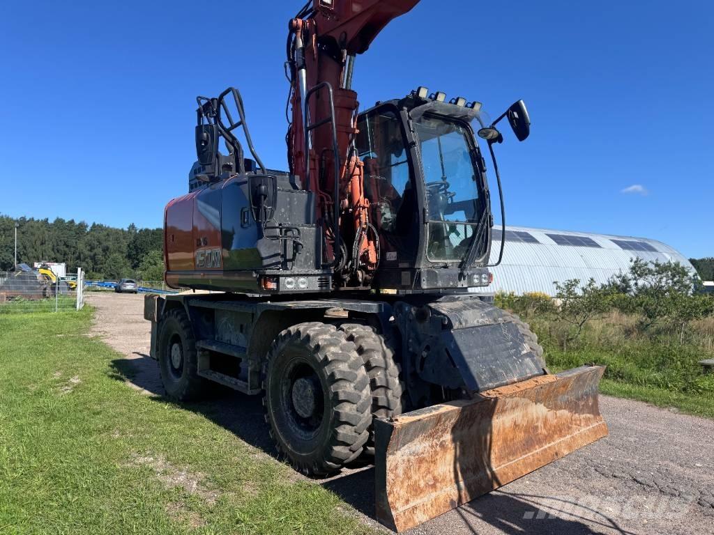 Hitachi ZX150W-7 轮式挖掘机