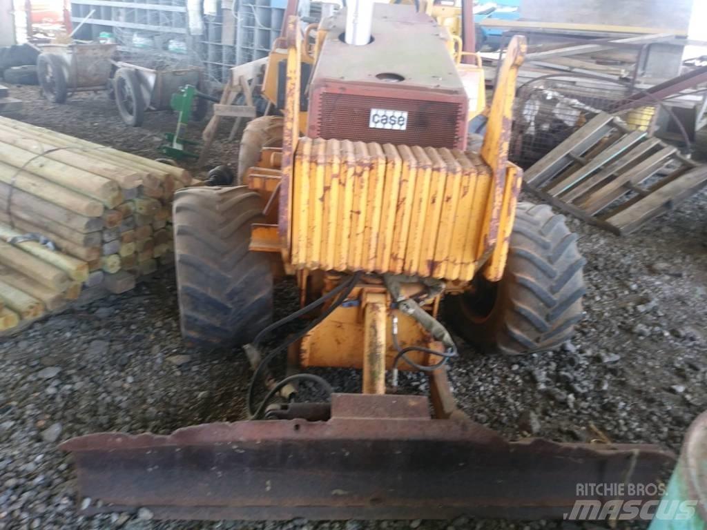 CASE 660 挖沟机