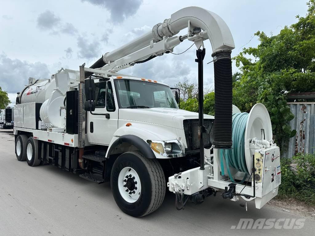 International 7400 组合/真空油槽车