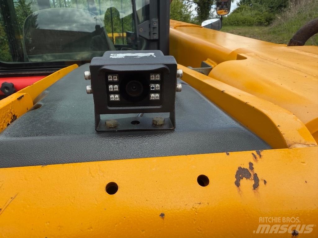 JCB 525-60 伸缩臂叉装车|叉装车