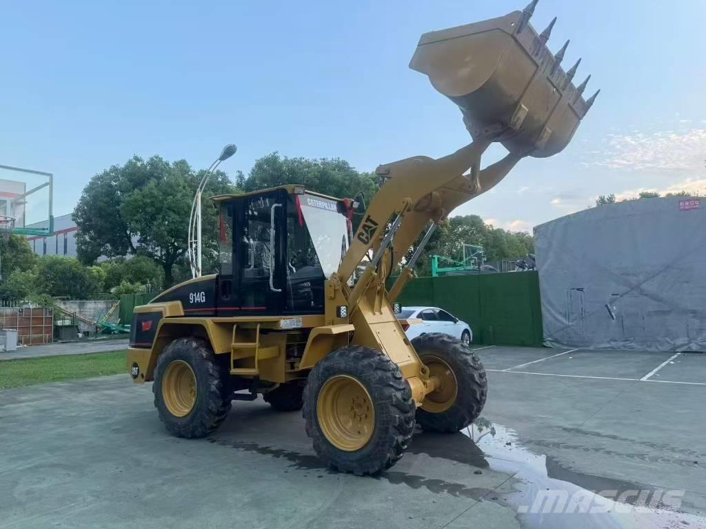 CAT 910M 轮式装载机
