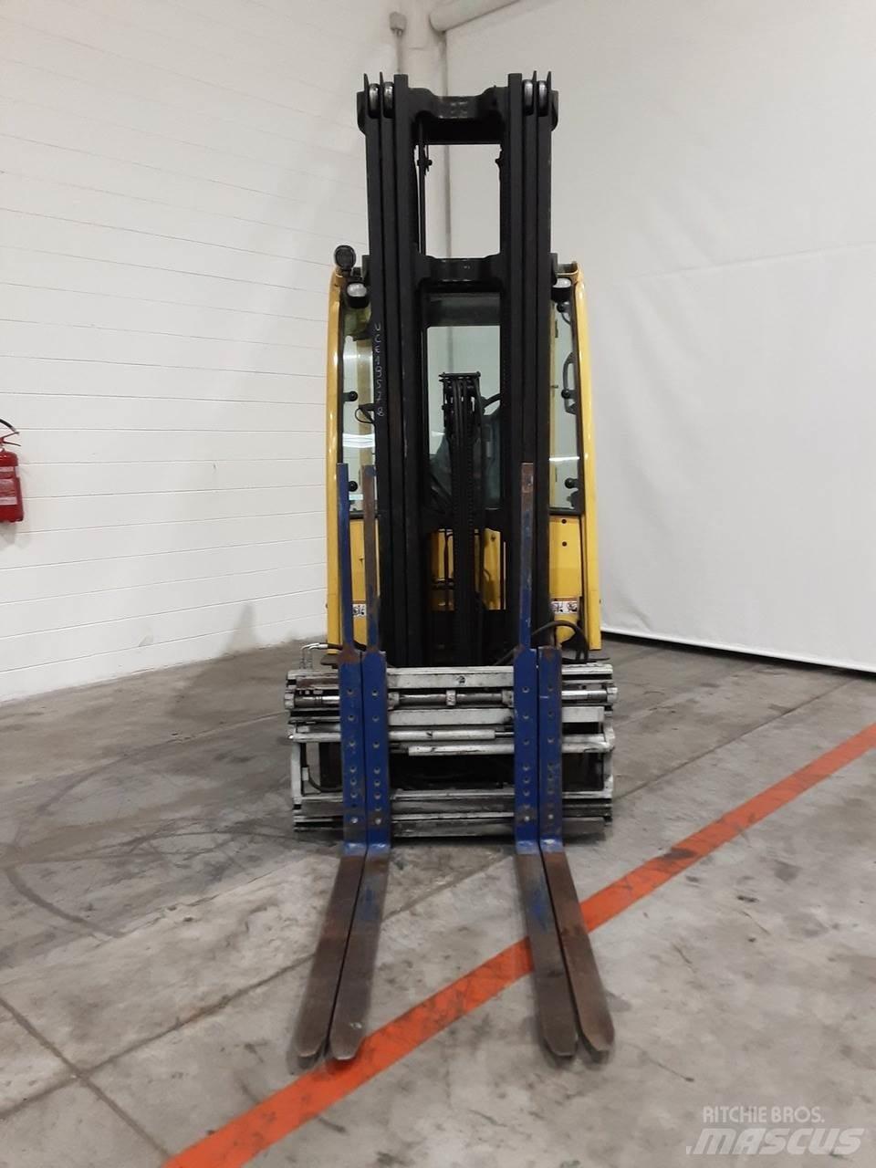 Hyster J2.5XN 电动叉车