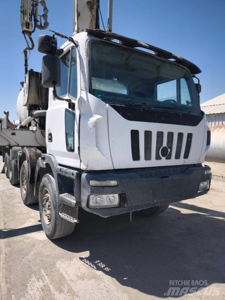 Astra Betonpompa 混凝土搅拌车