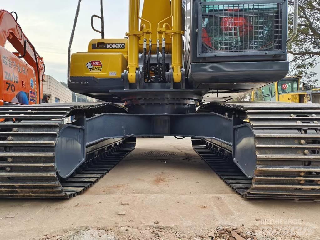 Kobelco SK200D 履带挖掘机