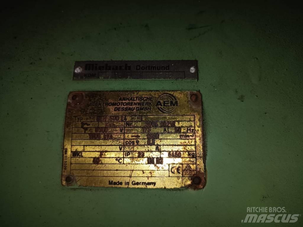 Kawasaki M1A-13D 燃气发生器