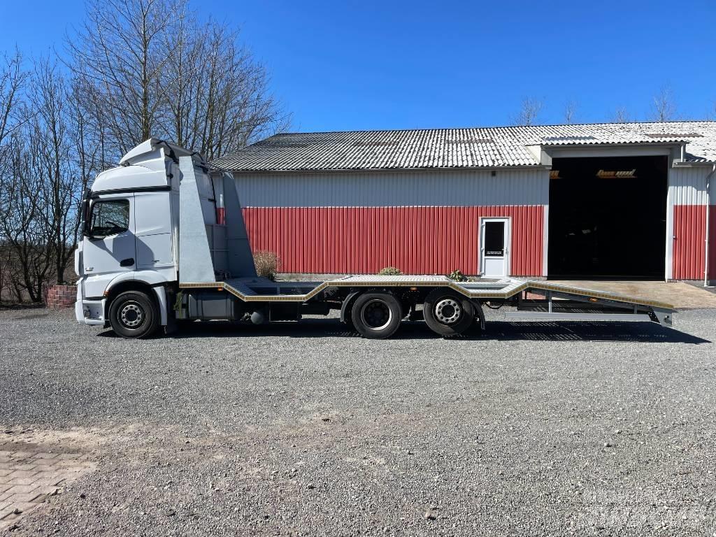 Mercedes-Benz 2551 车辆运输车