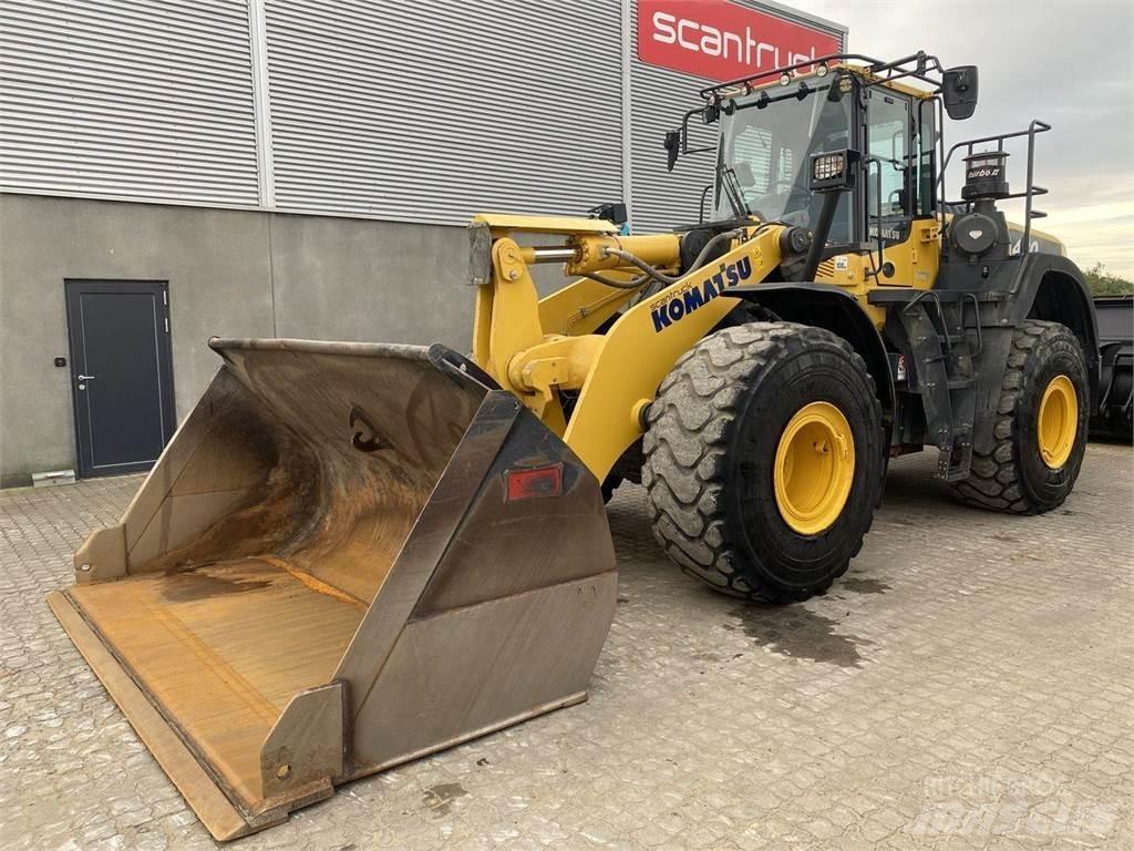 Komatsu WA480-8 轮式装载机