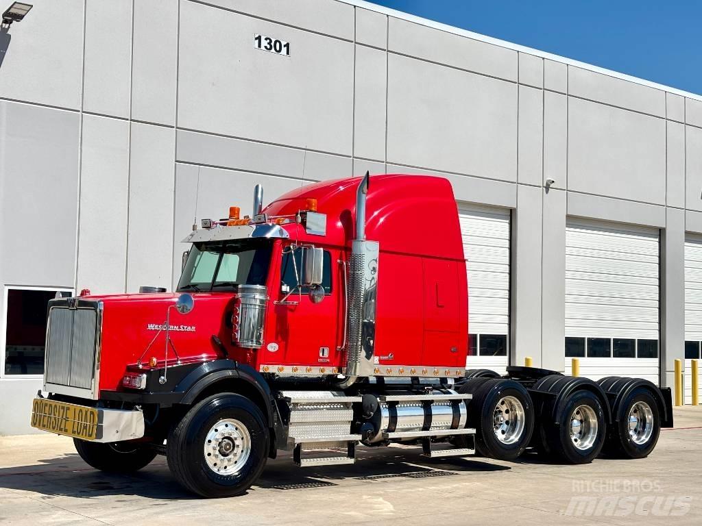 Western Star 4900 牵引车