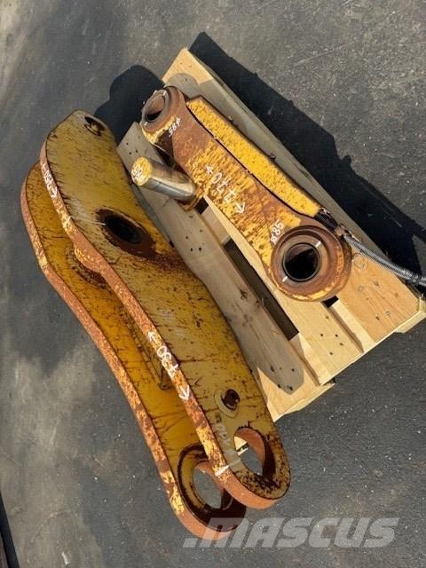 Komatsu BUCKET LINK 挖斗