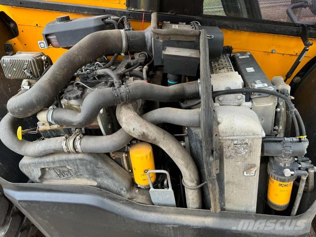 JCB 527-58 电动叉车