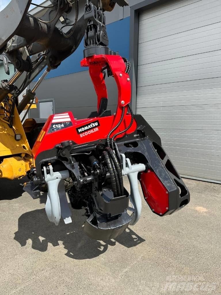 Komatsu C 124 收割机机箱
