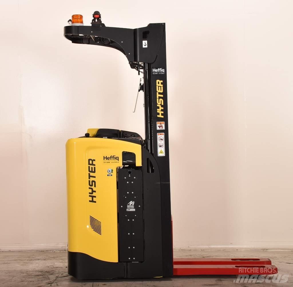 Hyster RS1.6 行走式堆垛机