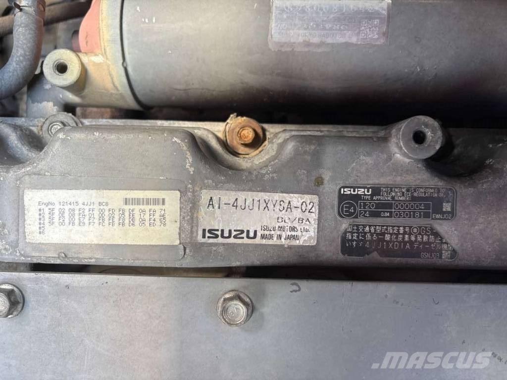 Hitachi ZX 145 W-3 轮式挖掘机